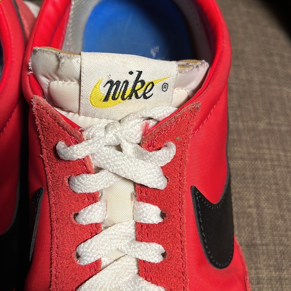 Nike Men's Roshe Waffle Racer Shoe's Size 10 University Red - Picture 4 of 10